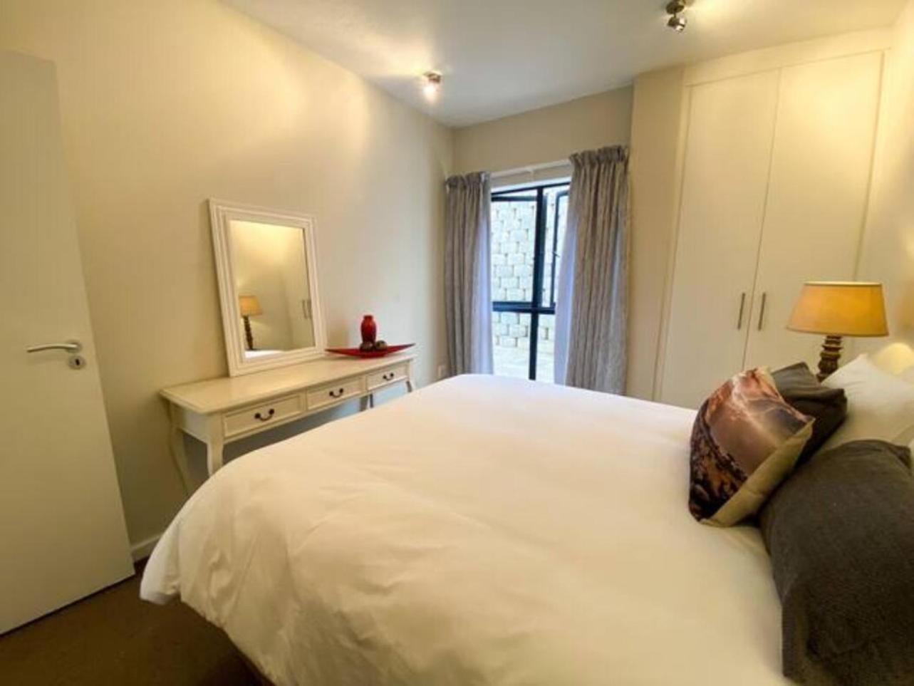 Oyster Walk Knysna - 2 Bedroom Екстер'єр фото